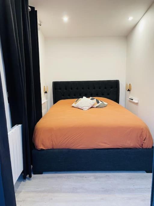 5 Min Airport Aeroport - Shuttle Navette - Parking Apartment Bonlier Exterior foto