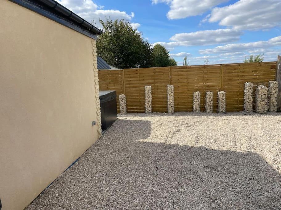 5 Min Airport Aeroport - Shuttle Navette - Parking Apartment Bonlier Exterior foto